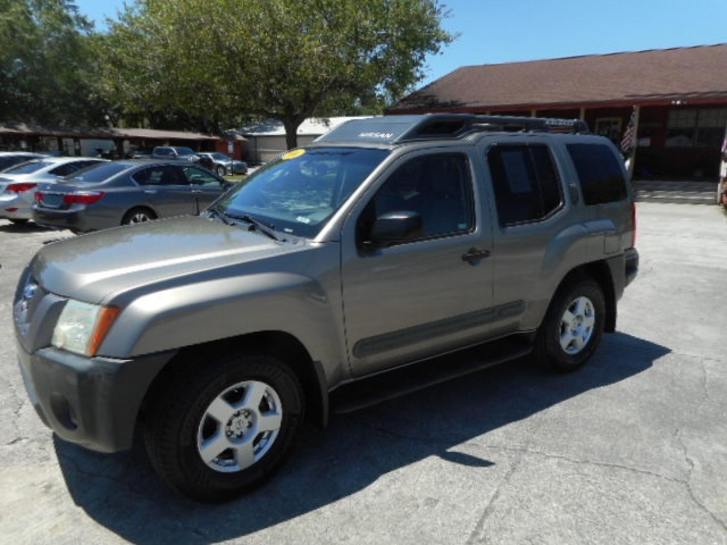 2006 GRAY NISSAN XTERRA S; SE; X; OFF (5N1AN08UX6C) , located at 390 Hansen Avenue, Orange Park, FL, 32065, (904) 276-7933, 30.130497, -81.787529 - Photo#1